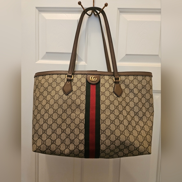 Authentic Gucci medium Ophidia GG tote bag - Picture 1 of 9